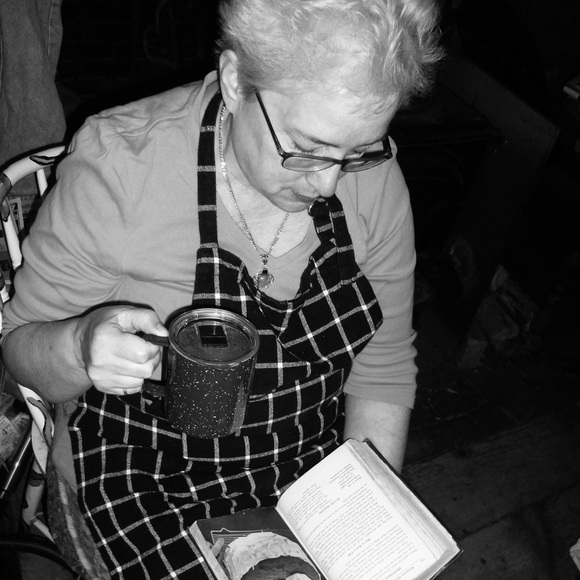 Meet your Posher, Edy - Picture 3 of 3